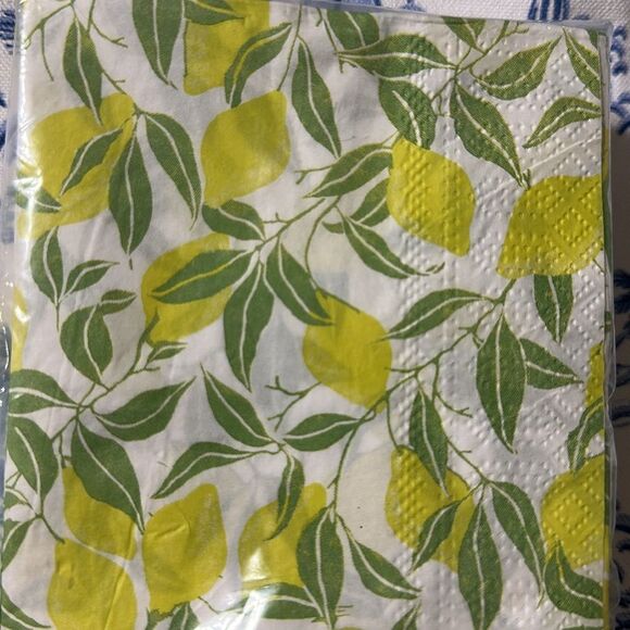 LAURA ASHLEY 40 x 3pk Guest Paper Towel Napkins Coastal Lemon Gingham Plaid - Picture 9 of 9